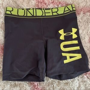 Women’s Under Armour HeatGear Biking Shorts S